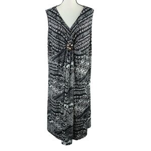 Catherines Women’s Dress 2X Black White Print Sleeveless V‑Neck Embellished